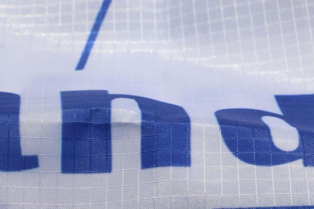 Bandiera in poliestere tenace 70 gr al mq